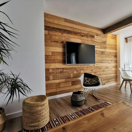Apartamento Oroel Jaca Exterior foto